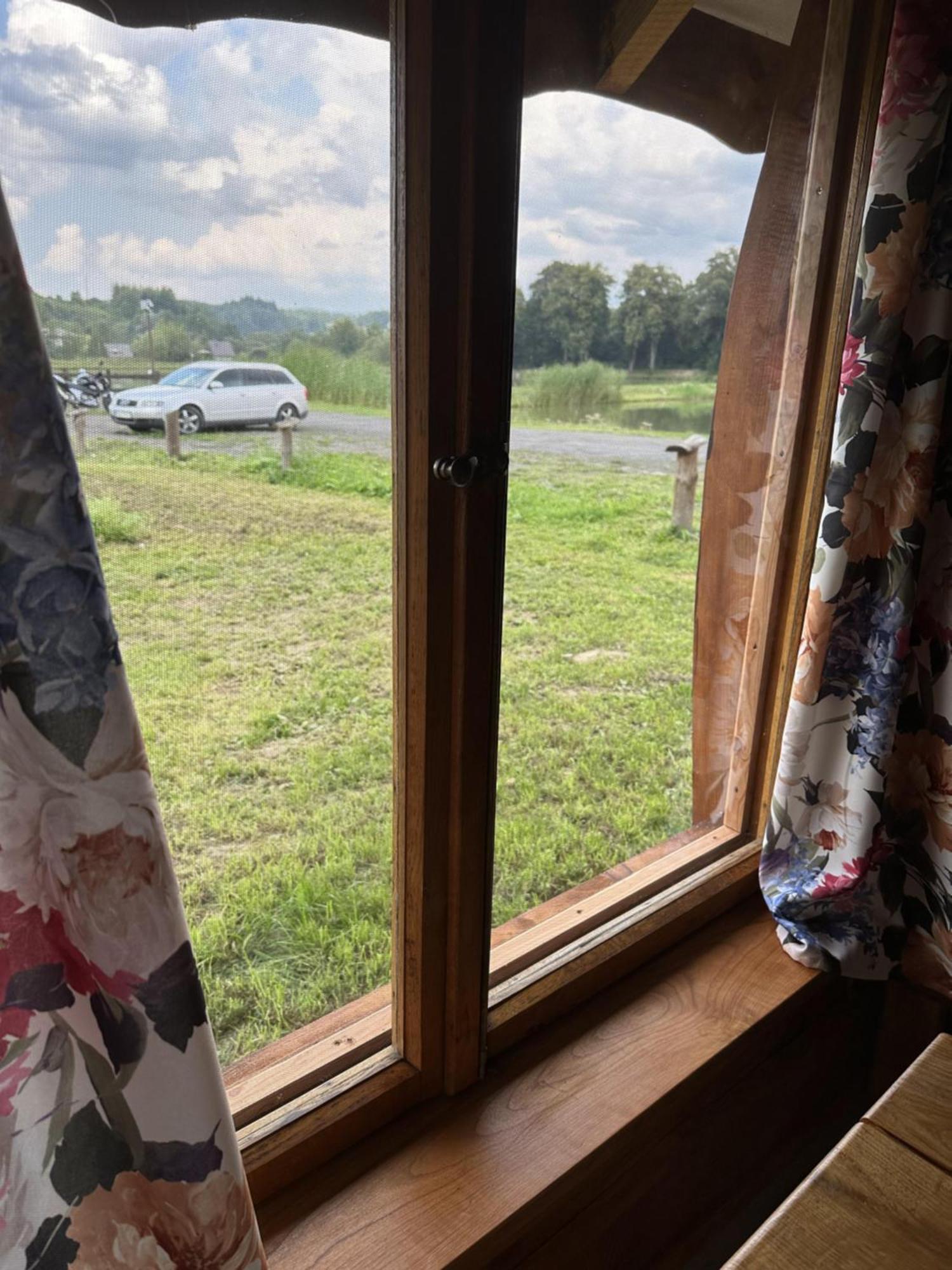 Ferienhaus Wedkarskie Nad Stawami Pirania Zagorz